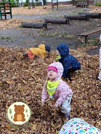 zabawy Niedźwiadków 