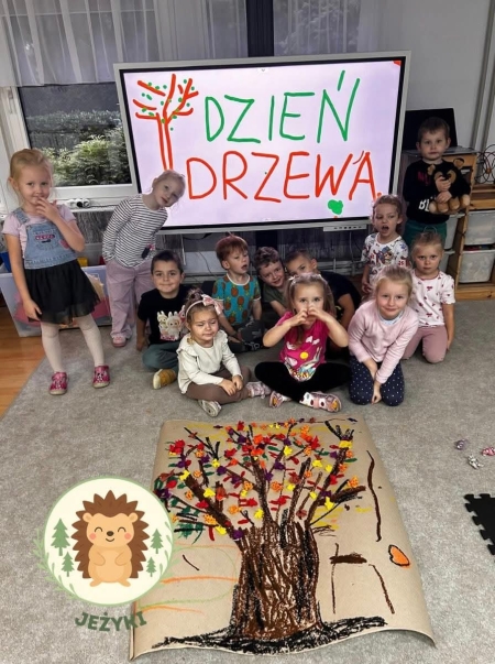 Dzień Drzewa z Jeżykami