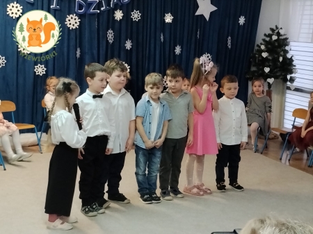 Dzień Babci i Dziadka u Wiewiórek